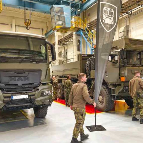 Terénní vojenská nákladní vozidla MAN v A Reportu