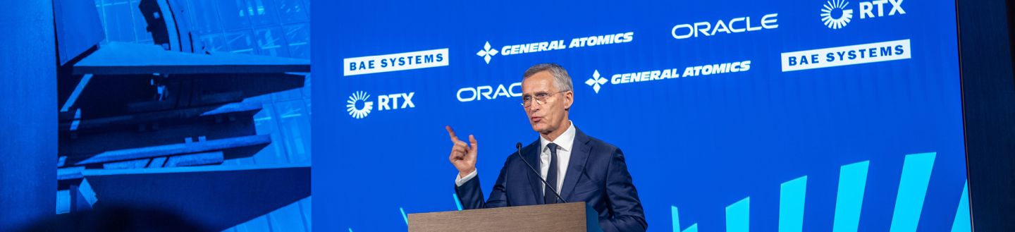 Jens Stoltenberg na NATO Defense Industry Forum ve Washingtonu